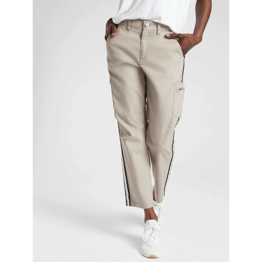 Athleta Summit Cargo Pant Desert Beige Womens 4 Tall Preppy Athleisure Pants Tan